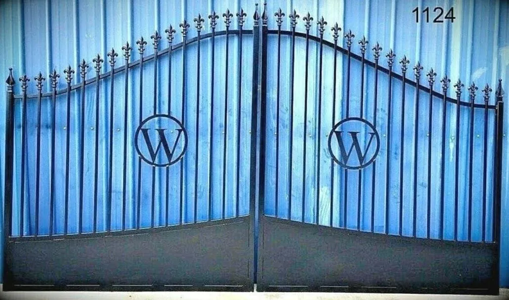 Initial W Iron Gate